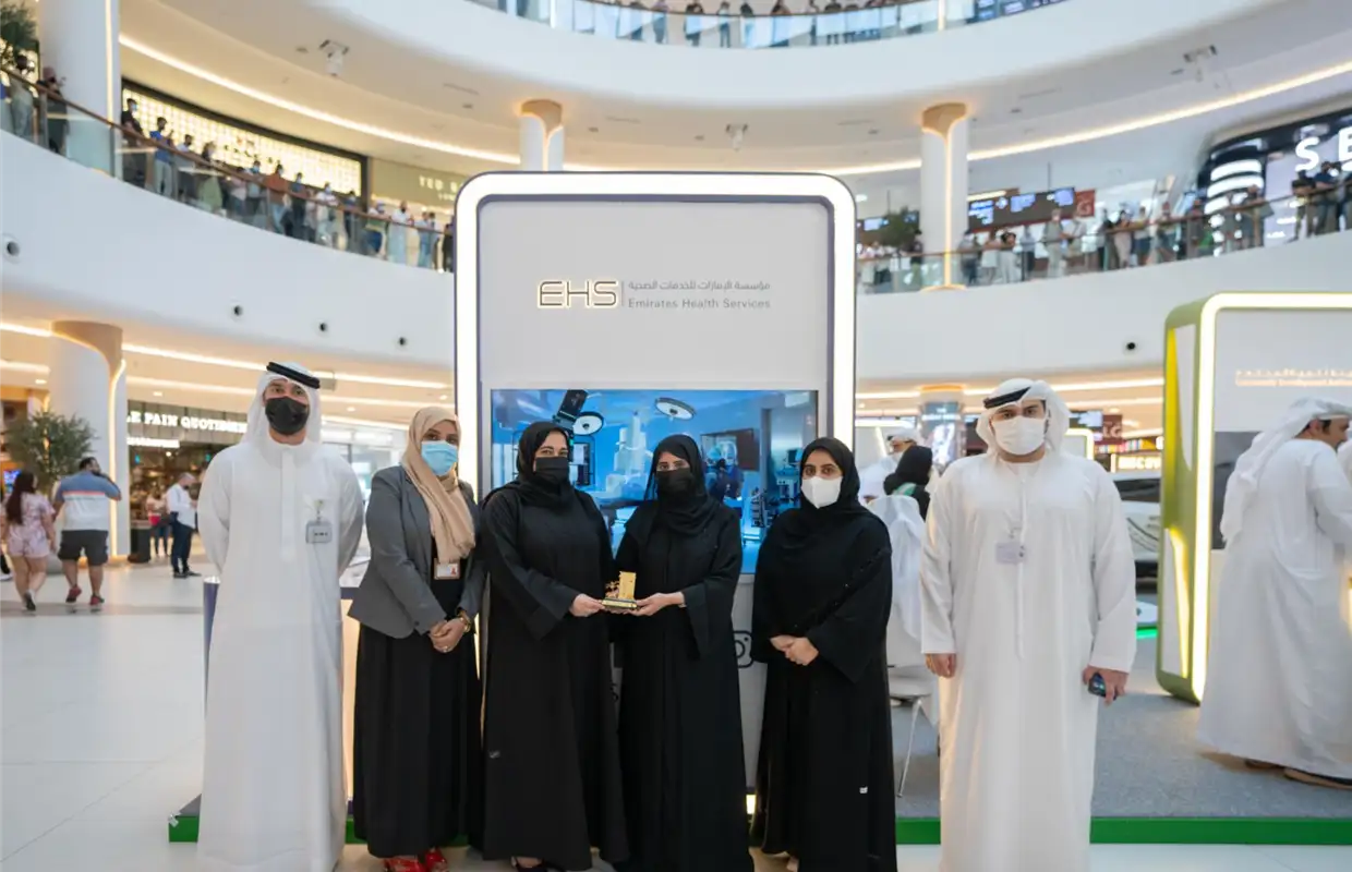 بمناسبة اليوم العالمي لمكافحة المخدرات، ساهمت مؤسسة الإمارات للخدمات الصحية ممثلة بمستشفى الأمل للصحة النفسية الإمارات، بنشر الوعي بالخدمات المتوفرة في مستشفى الأمل للصحة النفسية لعلاج مرضى الإدمان، في دبي مول