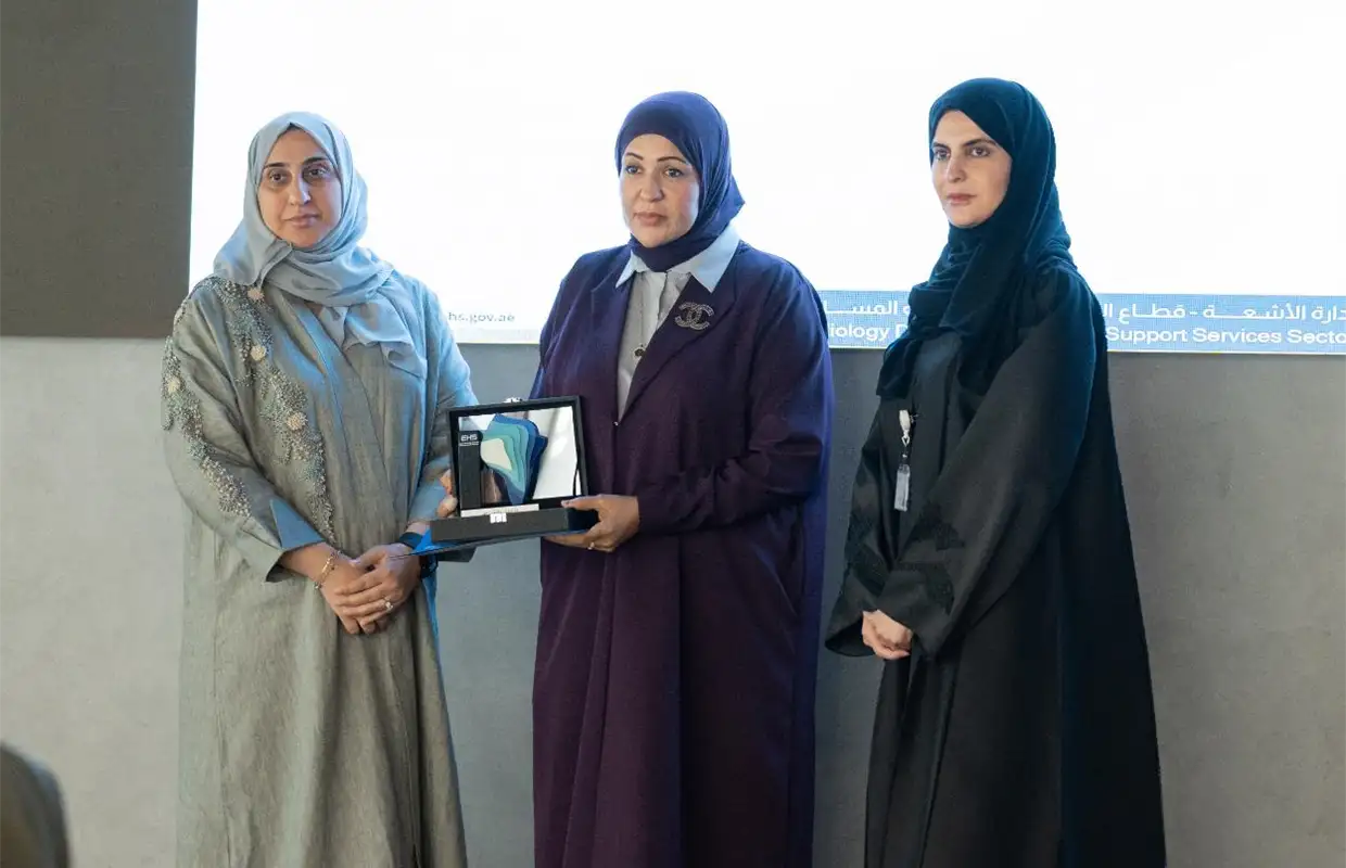 Emirates Health Services (EHS) celebrated the World Radiology Day, on the 8th of November of each year under the slogan “Radiologists and Technicians in Supporting Patients,” in a ceremony organized with the aim of improving understanding of the vital role that radiologists play in the healthcare chain and highlighting their essential role in supporting patients.  EHS showcased the latest techniques and technology with international specifications provided by the most skilled doctors and specialists in the field of radiology.