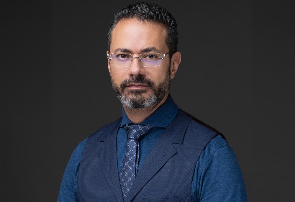 د. محمد مجدي.jpg