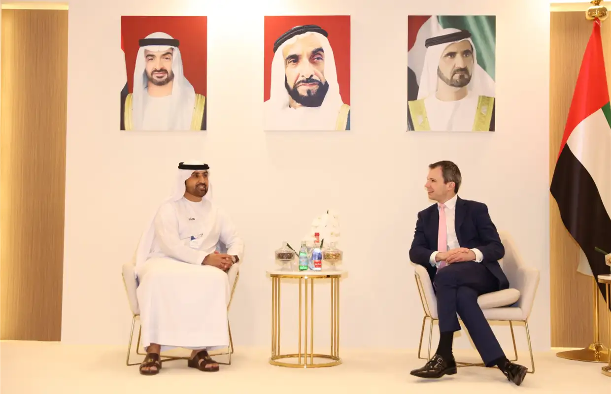 Emirates Health Services Signs MoU with London Clinic